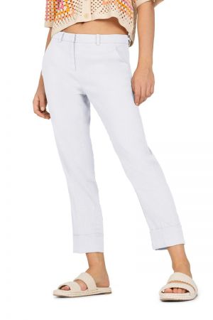  001 pure white