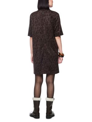  697 seal brown